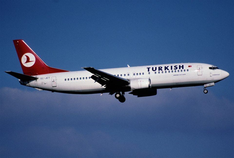 turkish-airlines-pilot-dies-mid-flight,-prompts-emergency-landing