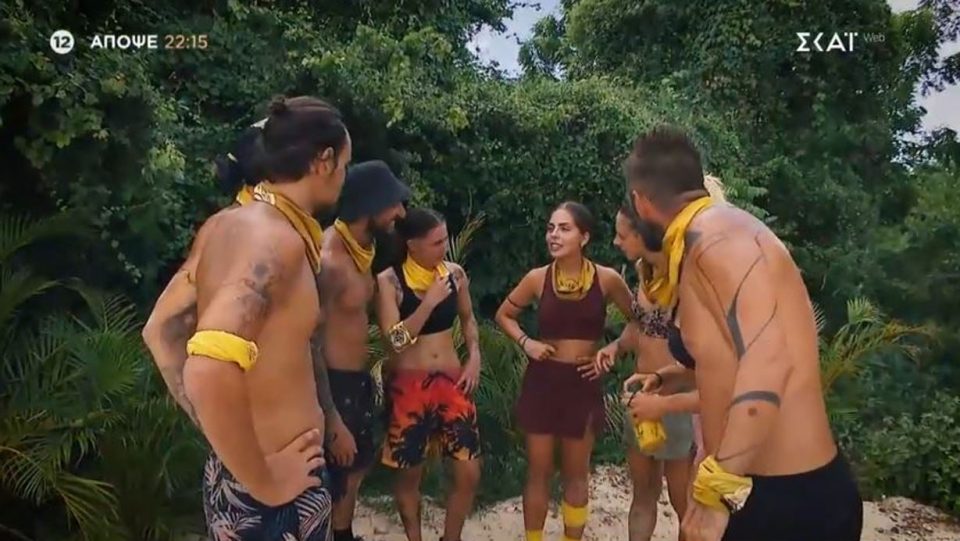 survivor-2024-–-spoiler-(11/10):-Μία-ατάκα-της-Βίκυς-θα-παγώσει-την-Κίτρινη-ομάδα