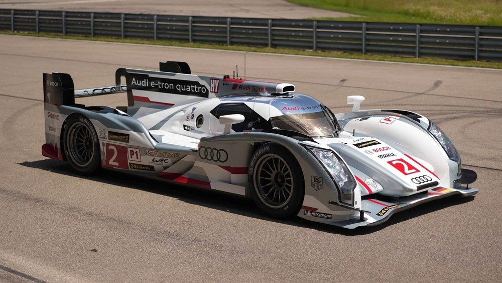 Πώς μπορείς να αγοράσεις το αυτοκίνητο που κέρδισε 3 φορές στο Le Mans