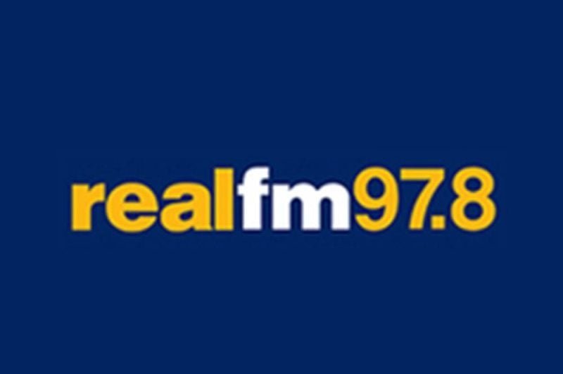 Ποδοσφαιρικό-τετράωρο-στον-realfm-97,8