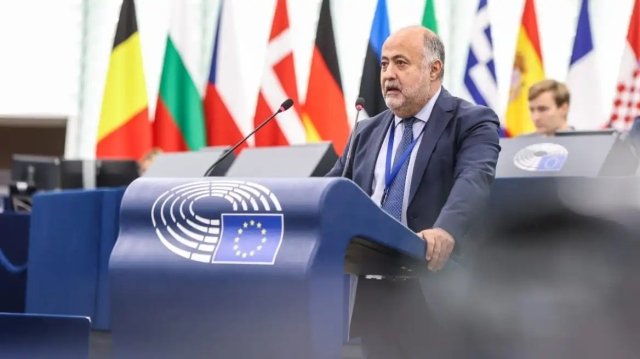 Δραστικά-μέτρα-για-τις-εισαγωγές-παραποιημένων-προϊοντων-ΠΟΠ-που-πλήττουν-την-ελληνική-παραγωγή-ζητά-ο-Δημήτρης-Τσιόδρας-από-την-Κομισιόν