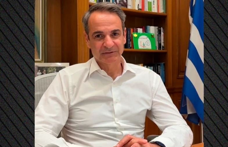 Μητσοτάκης-στο-tiktok-για-τον-νέο-τηλεφωνικό-αριθμό-1566:-«Εδώ-κάτι-αλλάζει»