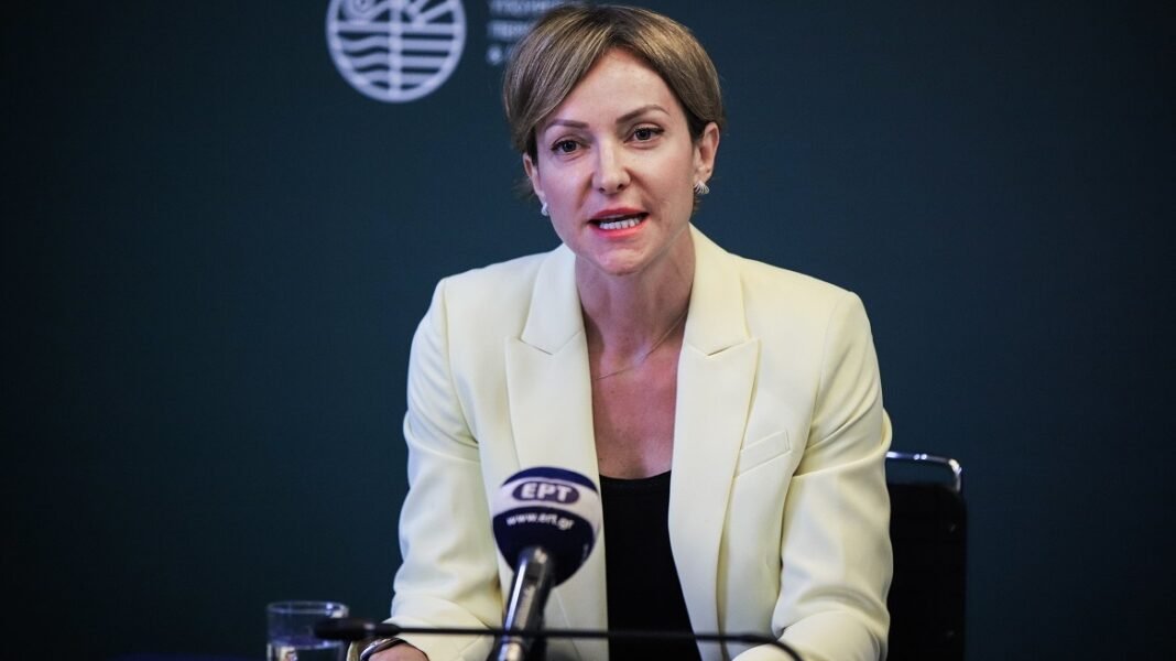 Σδούκου: Μήπως η δήλωση της κυρίας Λιακούλη είναι η επίσημη γραμμή του ΠΑΣΟΚ;