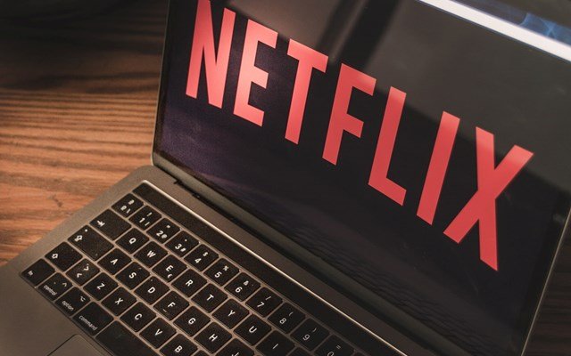 netflix:-Ξεπέρασαν-τις-προσδοκίες-τα-κέρδη-β’-τριμήνου-–-Αναθεώρησε-ανοδικά-τις-προβλέψεις-εσόδων-για-το-έτος