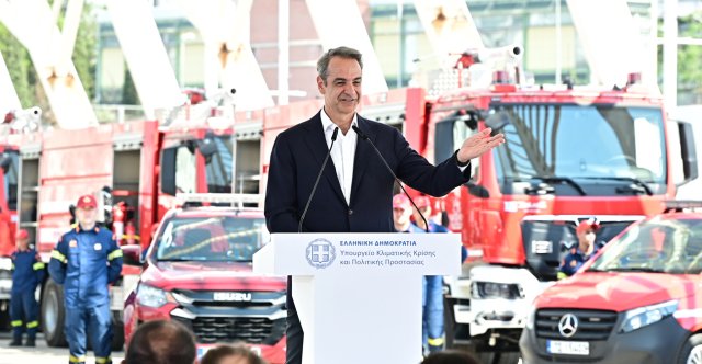 Παραδόθηκαν-164-νέα-οχήματα-στην-Πυροσβεστική-–-Μητσοτάκης:-Αντιπαρατάσσουμε-τις-περισσότερες-δυνάμεις-που-είχαμε-ποτέ