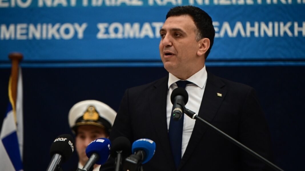 Ξεκινά-ο-τετραετής-διαγωνισμός-για-τις-άγονες-γραμμές,-λέει-ο-Βασίλης-Κικίλιας