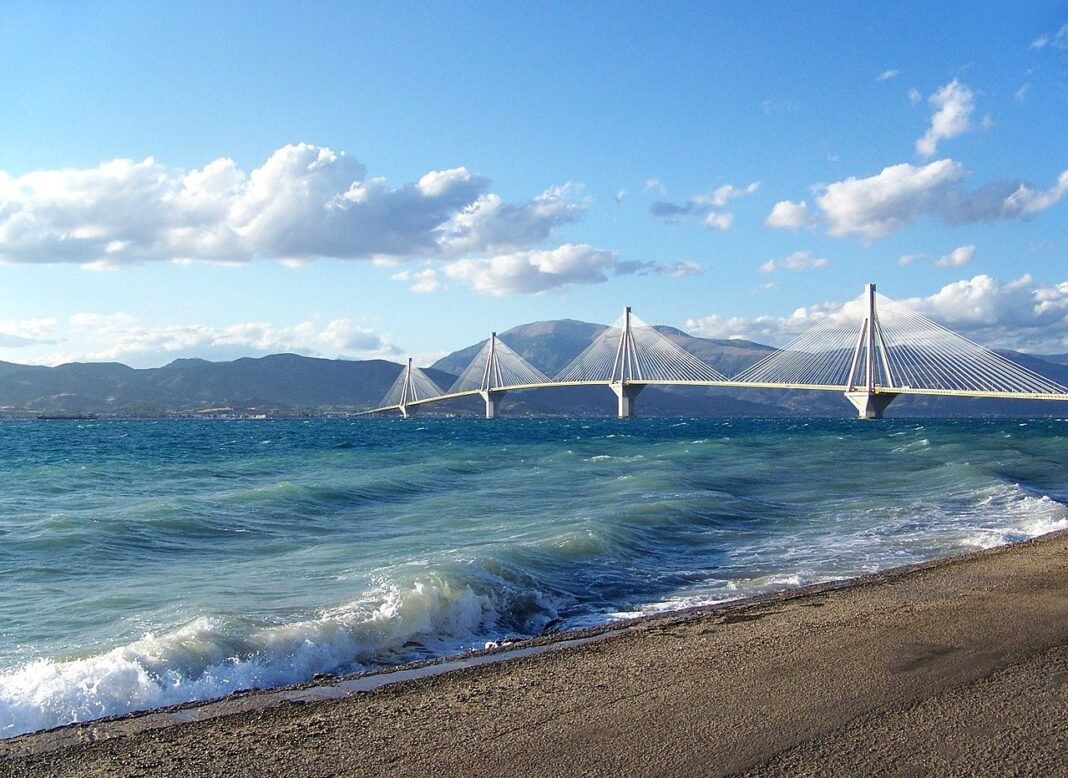 the-rio-antirrio-bridge:-an-engineering-marvel-that-changed-greece