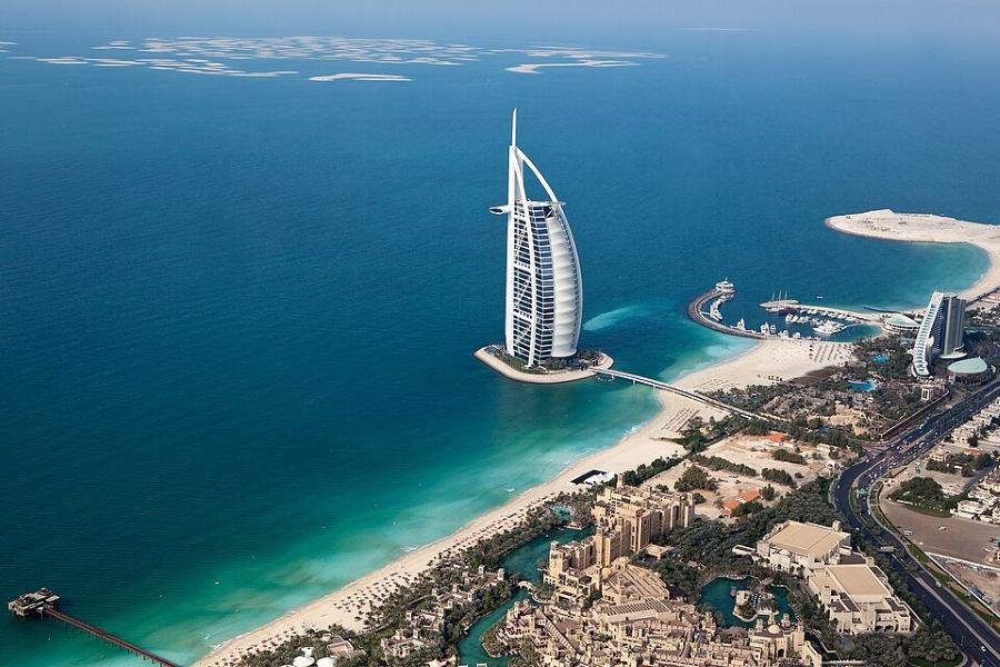 world’s-first-ai-chef-restaurant-opens-in-dubai