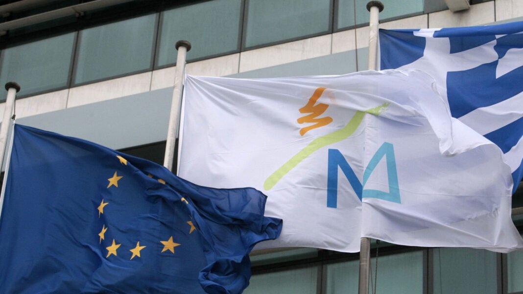 Η ΝΔ έχει αναστείλει τις κομματικές ιδιότητες του «Φραπέ» και του «Χασάπη»