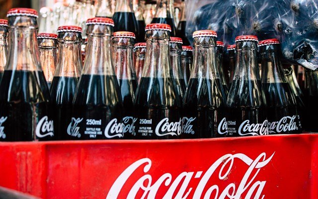 coca-cola:-Ξεπέρασε-τις-εκτιμήσεις-σε-έσοδα-και-κέρδη-στο-β’-τρίμηνο