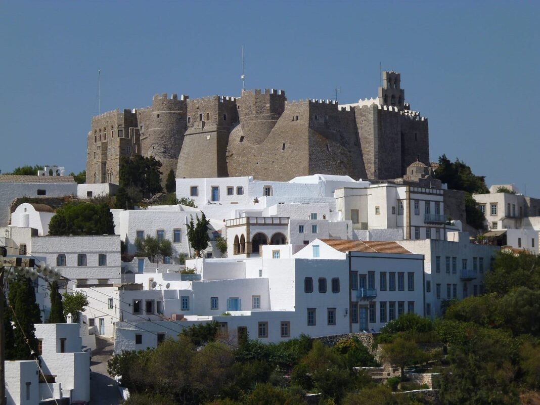 greece-takes-first-place-for-culture-and-heritage-in-global-ranking