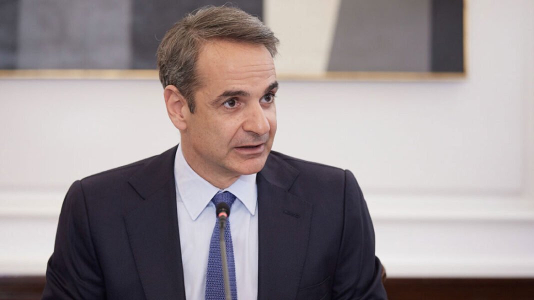 Μητσοτάκης για τα 51 χρόνια από την αποκατάσταση της Δημοκρατίας: Συνεχίζουμε να υπερασπιζόμαστε τη δικαιοσύνη και την ισότητα