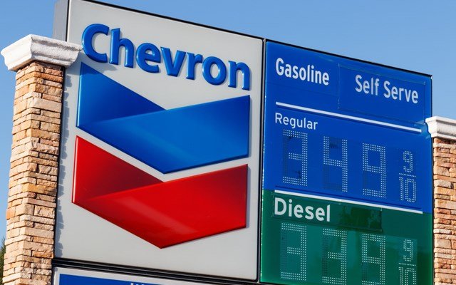 Μαδούρο:-“Πράσινο-φως”-από-Τραμπ-σε-chevron-να-ξαναρχίσει-τη-δραστηριότητά-της-στη-Βενεζουέλα