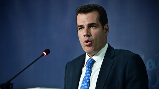 Πλεύρης:-Οι-πρωτοβουλίες-μας-φέρνουν-σε-δύσκολη-θέση-ορισμένους-πολιτικούς-χώρους-–-Η-κ.-Λατινοπούλου-θα-αρχίσει-να-γαβγίζει-λίγο-παραπάνω