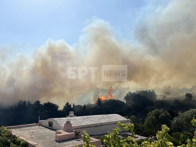 Πυρκαγιά-σε-αγροτοδασική-έκταση-στα-Κύθηρα-–-112-για-εκκένωση-δύο-οικισμών