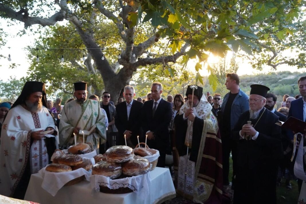 patriarch-bartholomew-praises-the-unyielding-faith-of-tenedos-greeks
