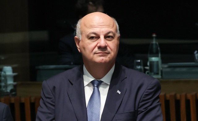 Τσιάρας-για-ΟΠΕΚΕΠΕ:-«Όλοι-θα-γυρίσουν-πίσω-τα-λεφτά,-θα-βρεθούν-αντιμέτωποι-με-ποινικές-ευθύνες»