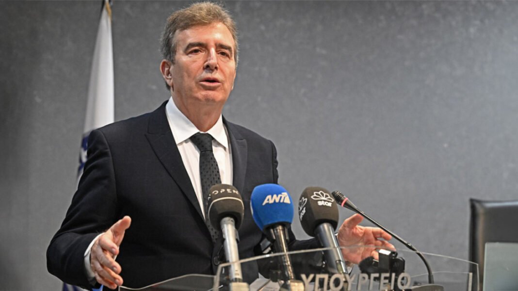 Χρυσοχοΐδης: Εφιάλτης οι μεγάλες μεταναστευτικές ροές, δεν μπορούμε ως χώρα να διαχειριστούμε χιλιάδες μετανάστες