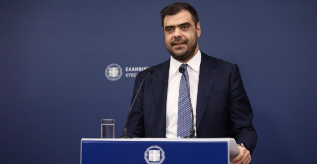 Μαρινάκης:-Σε-δημόσια-διαβούλευση-το-νομοσχέδιο-που-προβλέπει-την-ισοβιότητα-της-τριτεκνικής-ιδιότητας