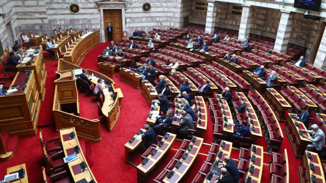 Ένταση και σήμερα στη Βουλή για την επεισοδιακή ψηφοφορία στην υπόθεση ΟΠΕΚΕΠΕ