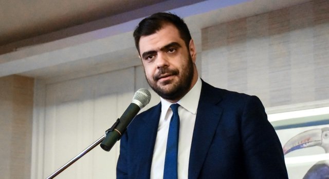 Μαρινάκης-για-την-επίθεση-Κωνσταντοπούλου-στον-Μακάριο-Λαζαρίδη:-Η-συμπεριφορά-της-είναι-κατάντια-και-υποβαθμίζει-το-Κοινοβούλιο