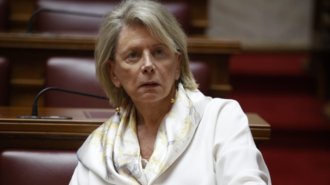 Η-ΕΣΗΕΑ-στο-πλευρό-του-δημοσιογράφου-Άγγελου-Προβολισιάνου-μετά-την-επίθεση-που-δέχθηκε-από-την-Έλενα-Ακρίτα