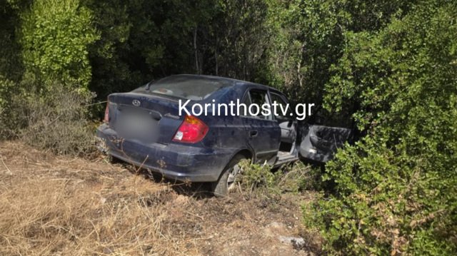 Τροχαίο-στο-Αμόνι-Κορινθίας-–-Αυτοκίνητο-εξετράπη-πορείας-και-κατέληξε-σε-δέντρα,-τρεις-τραυματίες