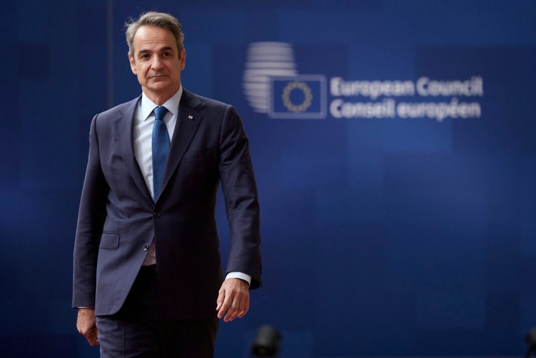 Μητσοτάκης:-Τηλεφωνική-επικοινωνία-με-τον-Πρόεδρο-του-Ισραήλ-–-Τι-συζήτησαν
