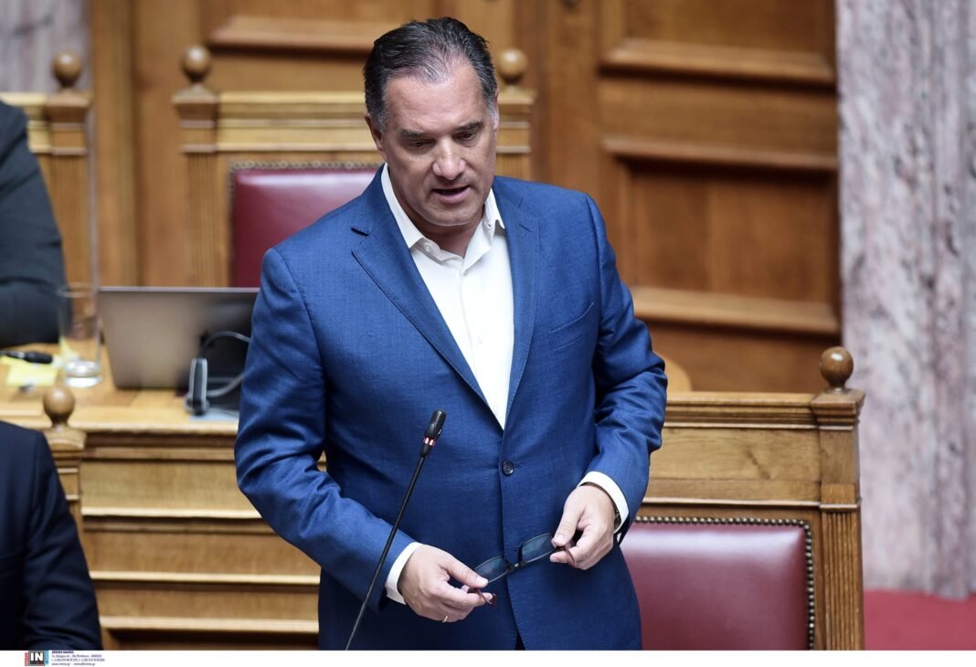 Γεωργιάδης:-«Το-Σισμανόγλειο-έχει-νευρολόγο,-δεν-έχει-νευρολογική-κλινική-–-Δεν-είναι-όλα-πολιτική,-δείξτε-επιτέλους-λίγο-σεβασμό»-–-Οι-διευκρινίσεις-για-την-Λένα-Σαμαρά