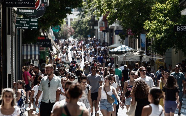 Στα-19,02-δισ.-ευρώ-ο-τζίρος-στο-λιανεμπόριο-το-β΄-τρίμηνο-–-Αύξηση-2,5%