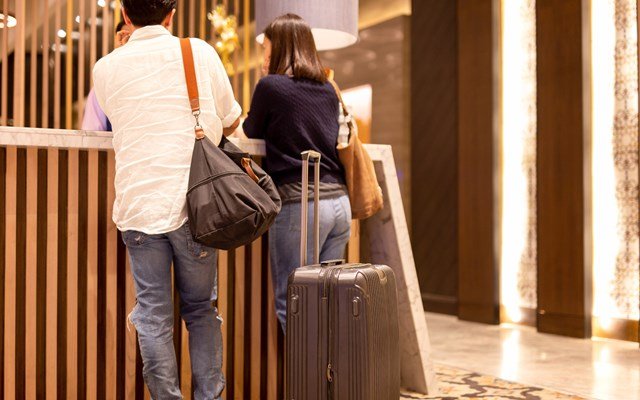 Μικρή-αύξηση-1,8%-στις-διανυκτερεύσεις-σε-ξενοδοχειακά-καταλύματα-τον-Ιούνιο