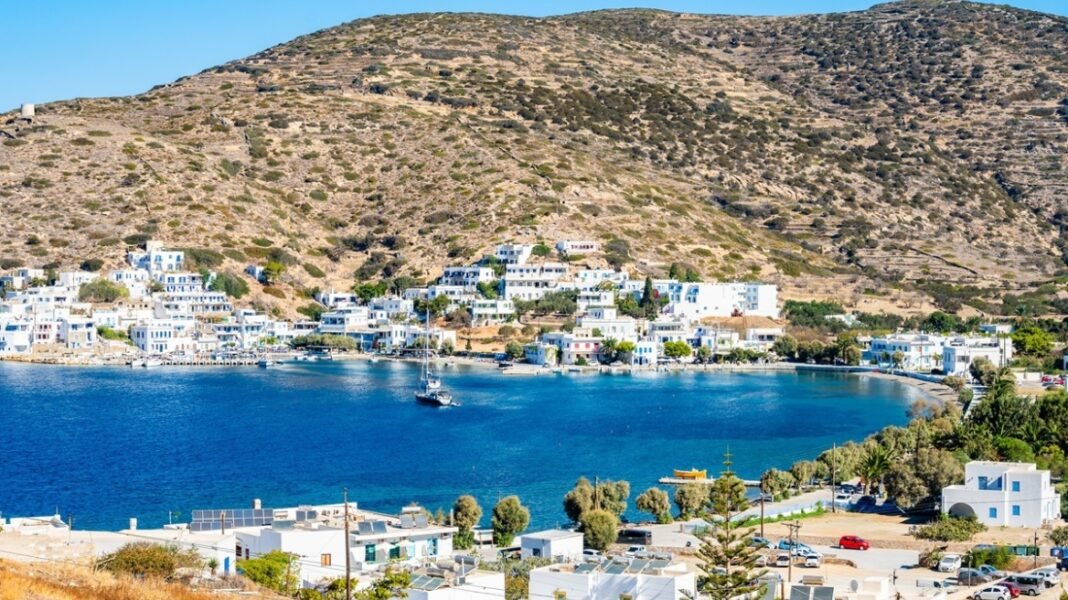 Ατυχές-και-επικίνδυνο,-χαρακτήρισε-ο-δήμαρχος-Αμοργού-το-επεισόδιο-στο-πανηγύρι-της-«ψημένης»
