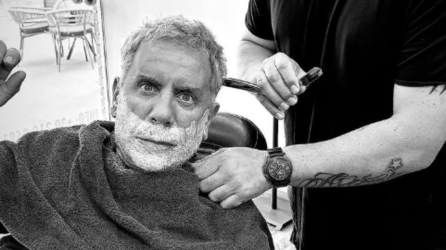 Ο-Γιώργος-Μαζωνάκης-πήγε-για-κούρεμα-λίγες-ημέρες-μετά-το-εξιτήριο-από-το-Δρομοκαΐτειο