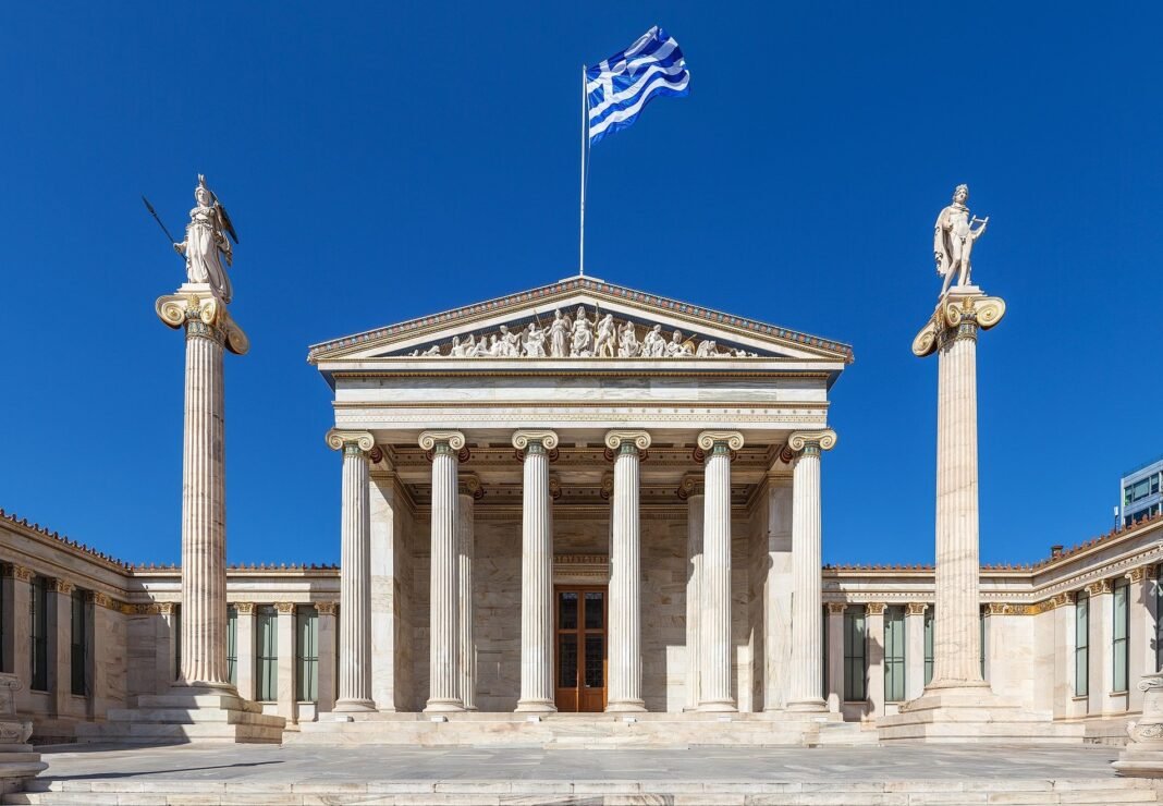 aging,-low-births,-and-migration-drive-greece’s-population-down-by-half-a-million