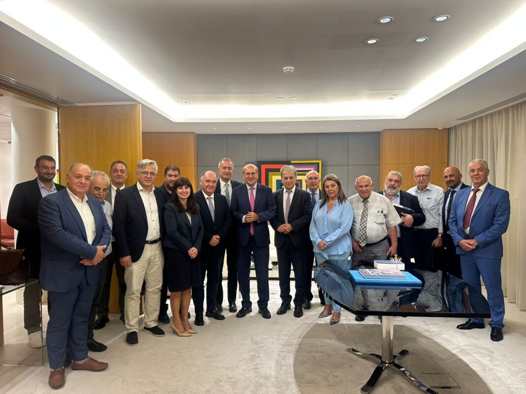 Χατζηδάκης:-Προτεραιότητα-να-δώσουμε-νέα-αναπτυξιακή-πνοή-στη-Δυτική-Μακεδονία