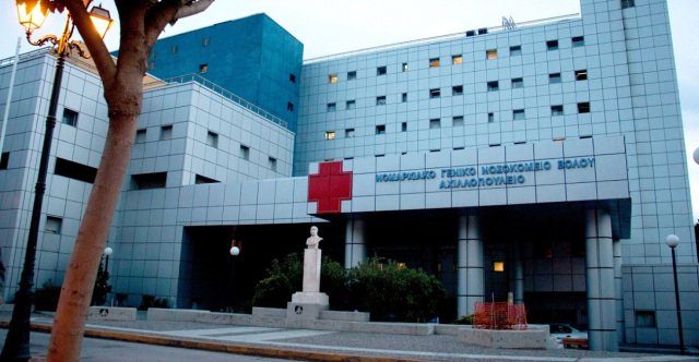 «Γιατί-έφυγες-τόσο-ξαφνικά-από-κοντά-μας»-–-Συγκινεί-η-ανάρτηση-της-αδερφής-του-17χρονου-που-κατέρρευσε-στον-Βόλο