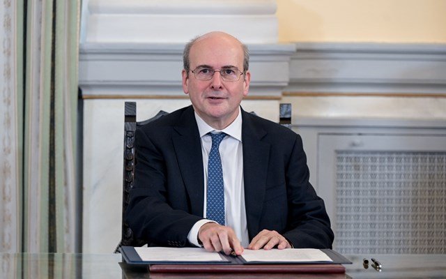 Κ.-Χατζηδάκης-για-1521:-Άμεση-επαφή,-καλύτερη-εξυπηρέτηση-για-τους-φορολογούμενους