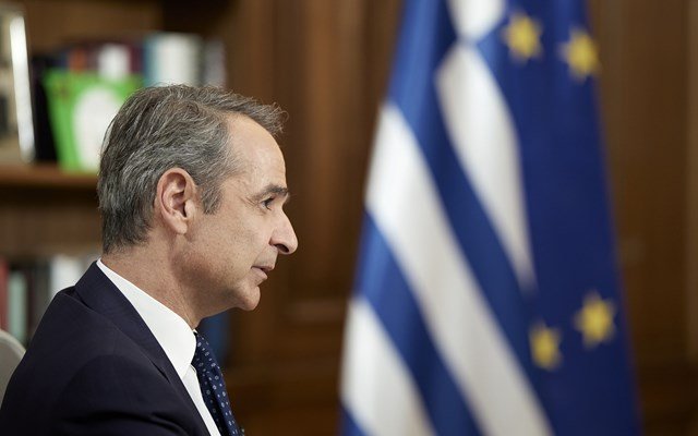 bloomberg:-Ο-Μητσοτάκης-προχωρά-σε-φοροελαφρύνσεις,-με-δημοσιονομικό-χώρο-που-“θα-ζήλευαν-άλλοι-Ευρωπαίοι”