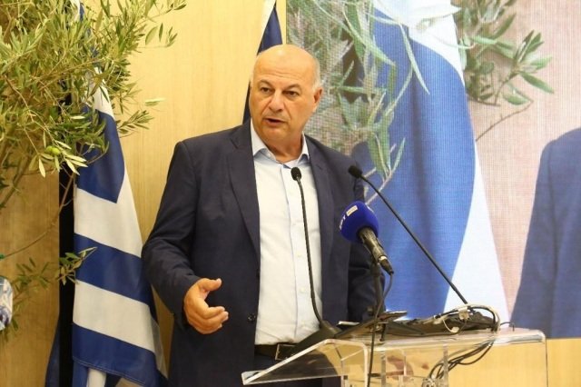 Τσιάρας:-Σε-εξέλιξη-1.200-έργα-για-τη-διαχείριση-των-υδάτων