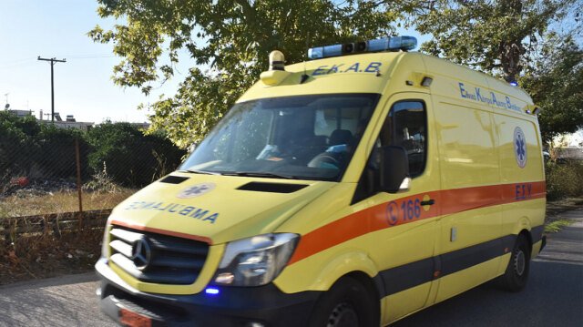 Θεσσαλονίκη:-Παράσυρση-45χρονης-στην-οδό-Μίκη-Θεοδωράκη-–-Μάχη-για-τη-ζωή-της-στο-Παπανικολάου