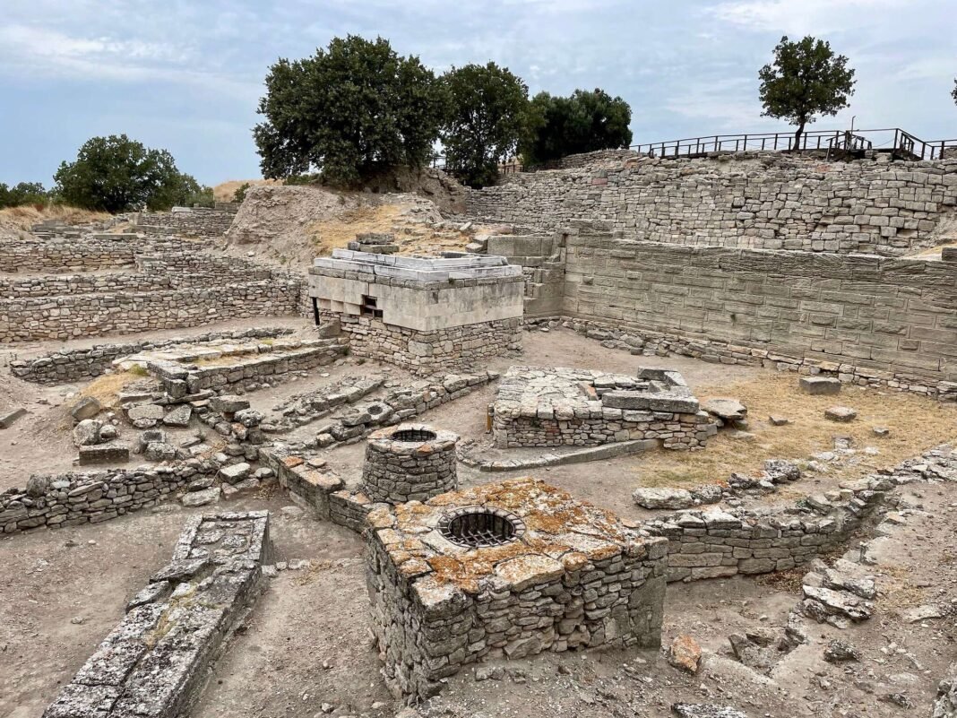 4,500-year-old-artifact-discovered-in-ancient-troy-resets-the-city’s-timeline