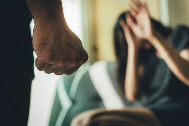 Θεσσαλονίκη:-58χρονος-ξυλοκόπησε-τη-σύζυγό-του-επειδή-άργησε-να-τον-ξυπνήσει