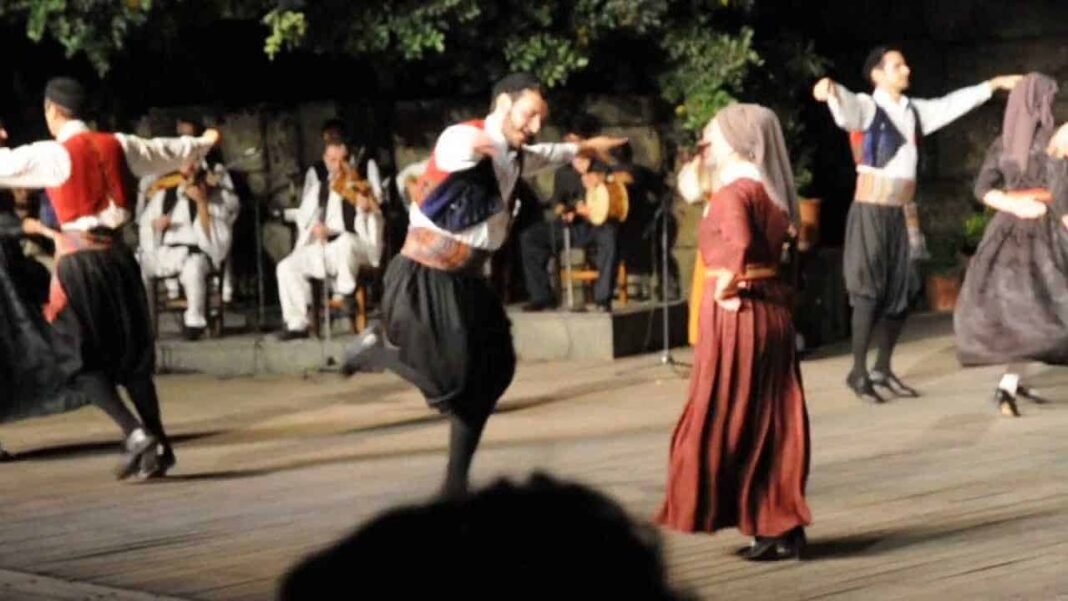 flirt-and-courtship:-discover-the-greek-balos-dance