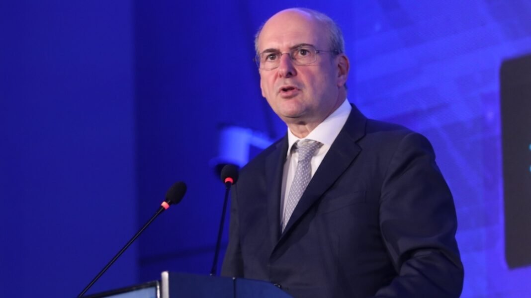 Χατζηδάκης: Κάνουμε αγώνα δρόμου για να να πληρωθούν οι αγρότες, ικανοποιώντας τις προϋποθέσεις της Κομισιόν