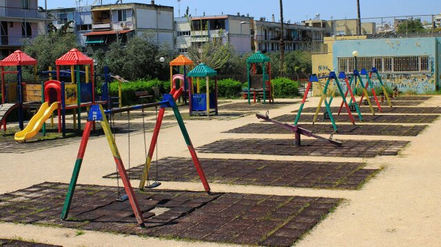 ΕΔΕ-από-το-υπουργείο-Παιδείας-για-την-4χρονη-που-έφυγε-από-νηπιαγωγείο-του-Αγίου-Παντελεήμονα-και-βρέθηκε-μόνη-στον-δρόμο