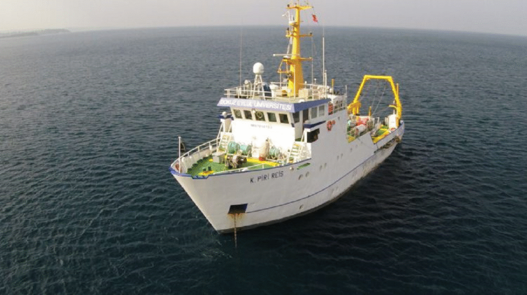 Δεμένο-το piri reis και-αναχαίτιση-οπλισμένων-τουρκικών f-16-στο-Αιγαίο-–-Τι-είπε-ο-Γιώργος-Γεραπετρίτης