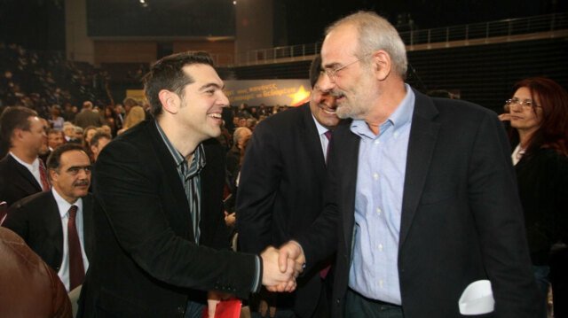 Αλαβάνος:-Ο-Τσίπρας-και-άνθρωποι-σαν-κι-αυτόν-θα-πρέπει-να-γονατίσουν-σε-έναν-δεσπότη-και-να-ζητήσουν-«συγγνώμη»