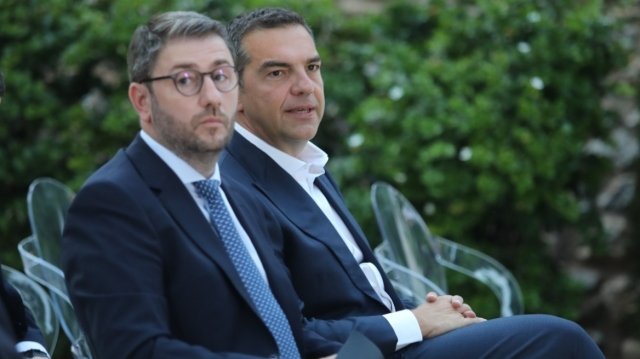 Η-επίσπευση-της-δημιουργίας-κόμματος-από-τον-Αλέξη-Τσίπρα-δοκιμάζει-τη…-βελόνα-του-ΠΑΣΟΚ