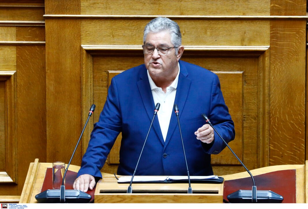 Κουτσούμπας-στον-realfm-97,8:-«Αν-υπήρχε-Νόμπελ-ανοησίας-θα-ταίριαζε-καλύτερα-στον-κ.-Τραμπ»
