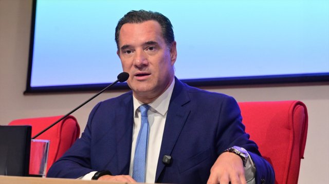 Γεωργιάδης-για-τα-Τέμπη:-Μετά-τα-ξυλόλια-του-Βελόπουλου,-το-ΚΚΕ-βλέπει-συγκάλυψη-από-την-Ευρωπαϊκή-Αρχή-Σιδηροδρόμων